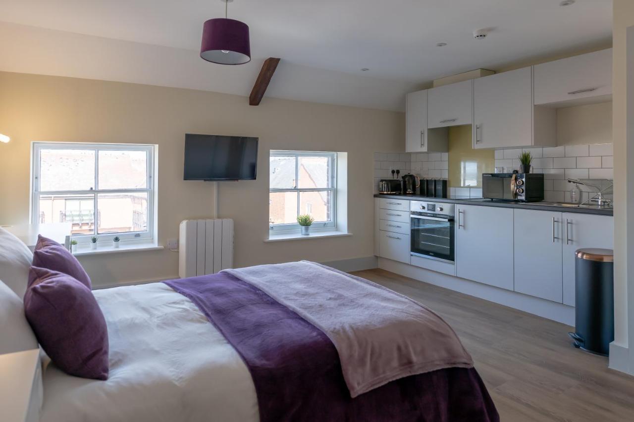 Isabella House - Hereford City Centre Aparthotel, By Rentmyhouse ภายนอก รูปภาพ
