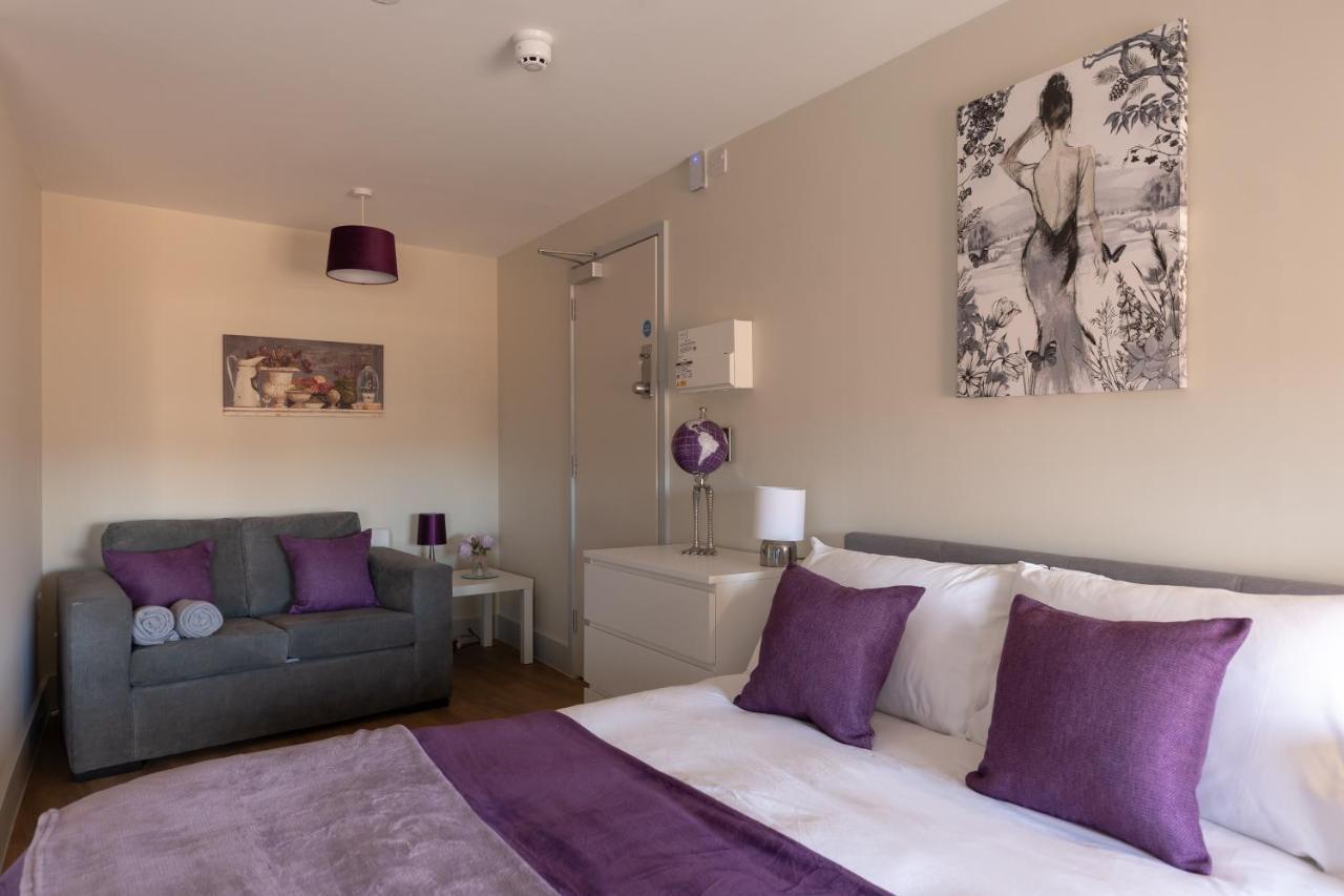 Isabella House - Hereford City Centre Aparthotel, By Rentmyhouse ภายนอก รูปภาพ